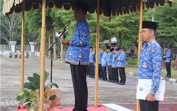 Pj Bupati Seruyan Ajak Aparatur Pemkab Tingkatkan Disiplin Kerja