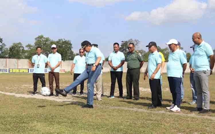 Rangkaian HUT-32, Perumdam Tirta Arut Pangkalan Bun Gelar Turnamen Sepak Bola U-16