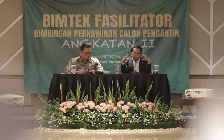Direktur Jenderal Bimbingan Masyarakat Islam Kemenag Kamaruddin Amin dalam bimbingan teknis fasilitator Bimwin. ANTARA/HO-Kemenag