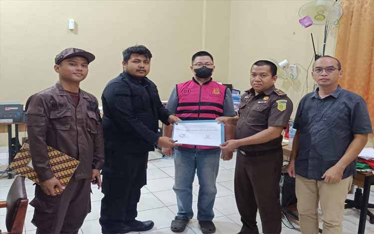 Kejaksaan Negeri Katingan mengeksekusi petugas operator sistem informasi tunjangan pada Dinas Pendidikan Kabupaten Katingan