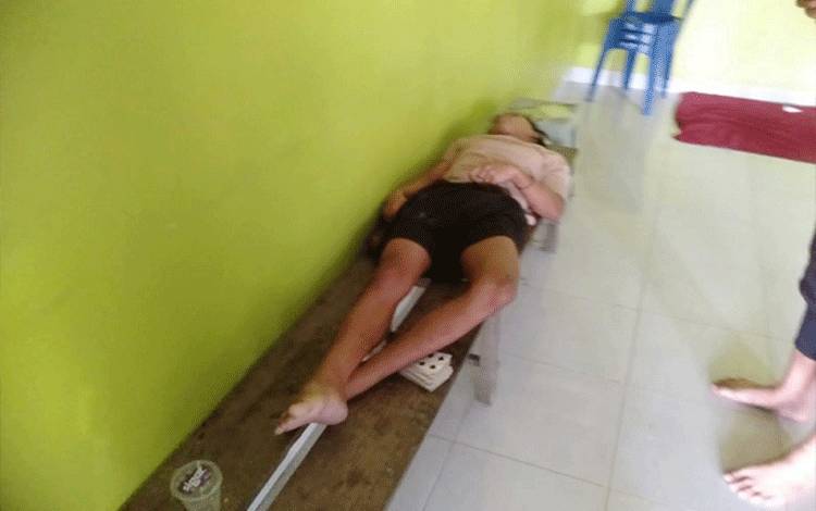 Korban karyawan cuci motor di Pangkalan Bun tewas kesetrum. (Foto : ISTIMEWA)