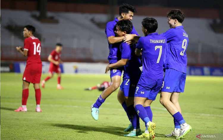 Thailand Raih 3 Poin Setelah Kalahkan Singapura 2-1