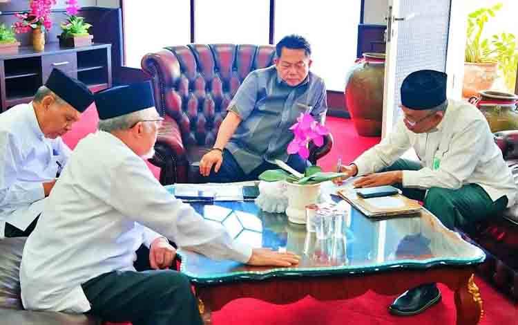 Ketua DPRD Kalteng Terima Kunjungan?MUI Kalimantan Tengah, Bahas Kesejahteraan Masyarakat