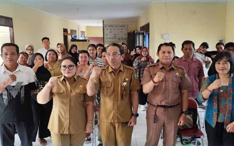 Diskominfo SP Palangka Raya Bentuk Komunitas Informasi Masyarakat di Kelurahan Tumbang Rungan