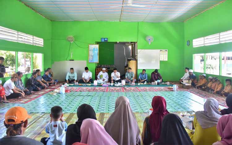 Ngobrol Bersama Masyarakat dan Yayasan Pendidikan Islam Pendidikan Islam Al Mustajab, Pj Bupati Serap Aspirasi