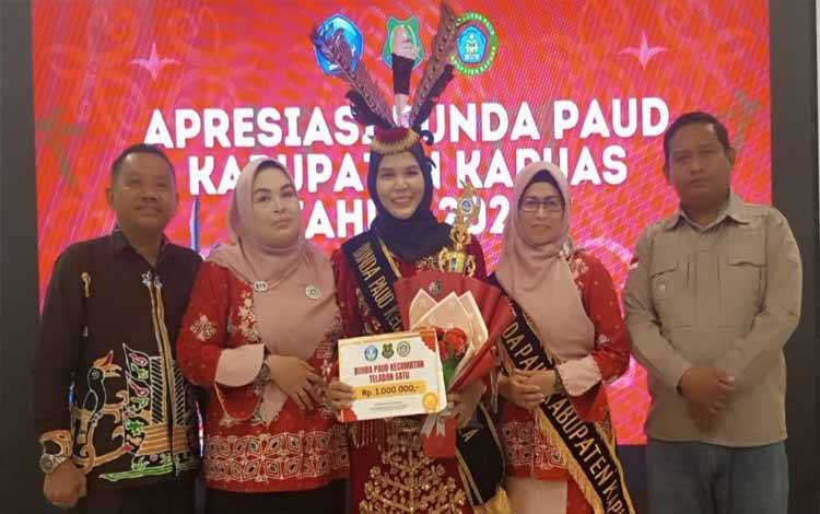 Kecamatan Kapuas Kuala Raih Juara di Ajang Apresiasi Bunda PAUD Tingkat Kabupaten