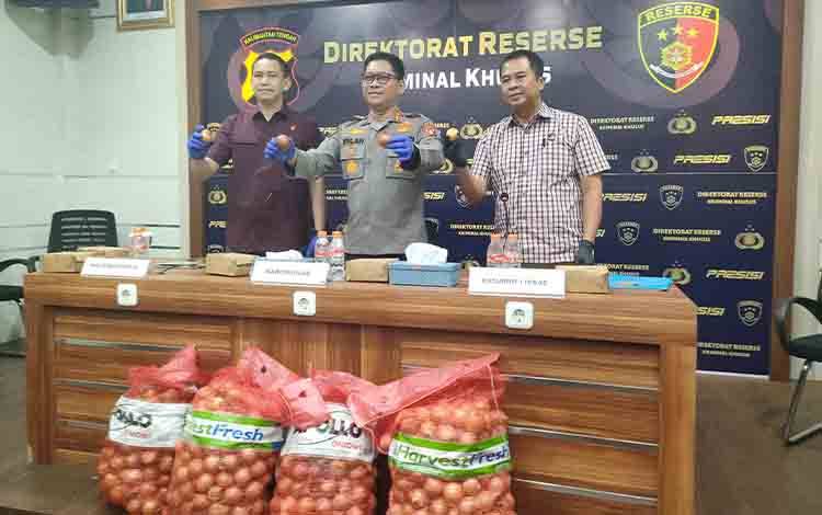 Jual Bawang Bombai Tanpa Izin, Pria di Palangka Raya Diamankan Polisi