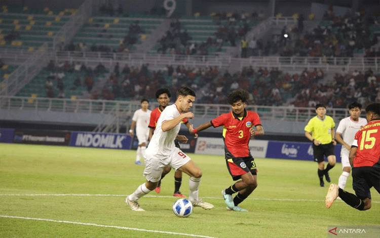 Indra Sjafri Nilai Adaptasi Jens Raven Berjalan Sangat Positif