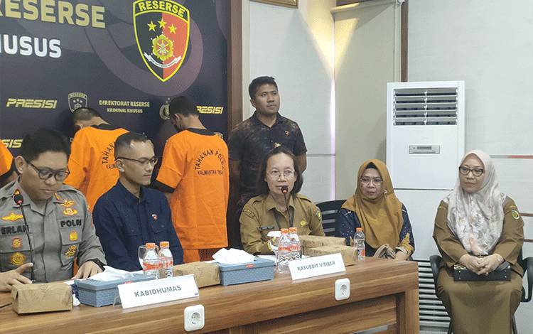 Pekerja Sosial Ahli Muda Dinsos Palangka Raya Ajak Masyarakat Awasi Penggunaan Medsos dan Gadget Anak-Anak