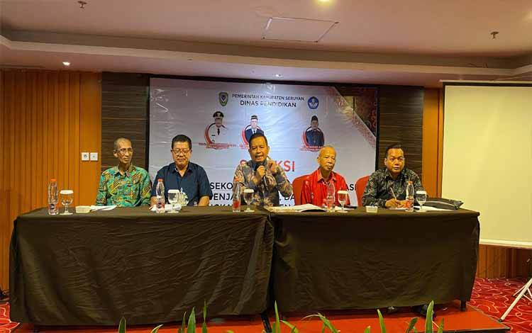 Disdik Seruyan Gelar Seleksi Guru dan Kepala Sekolah Berprestasi