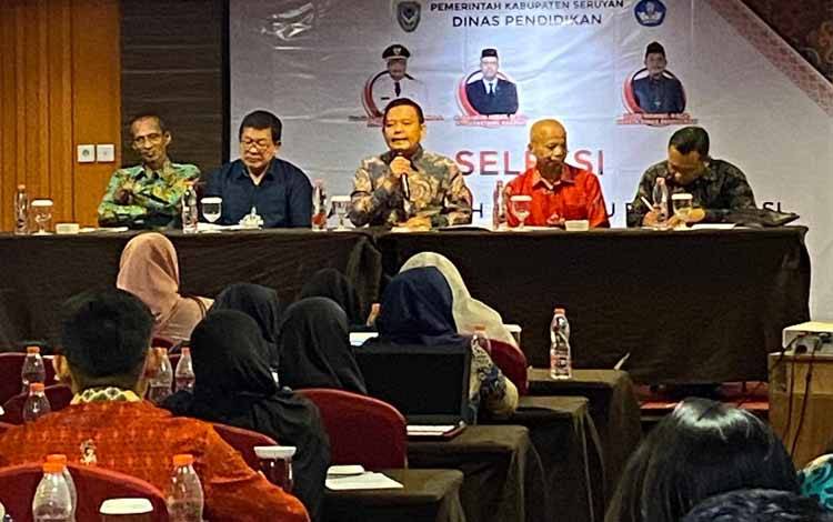 43 Peserta Ikuti Seleksi Guru dan Kepala Sekolah Berprestasi di Seruyan