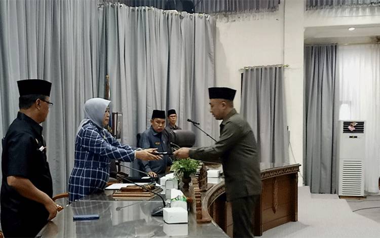 Perusda Batara Membangun, PDAM dan Dinas PUPR Menjadi Sorotan Fraksi Gerindra