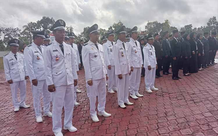 PJ Bupati Sukarama Kukuhkan Perpanjangan Masa Jabatan 15 Kades dan 147 Anggota BPD