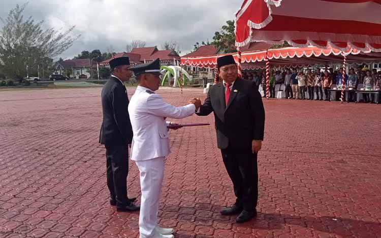 PJ Bupati Sukamara Ingatkan 147 Anggota BPD untuk Bekerja dengan Baik