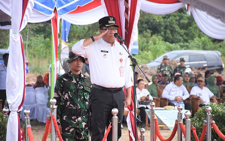 Pj Bupati Kapuas: Program TMMD Tunjukkan Sinergi Antara TNI dan Pemda
