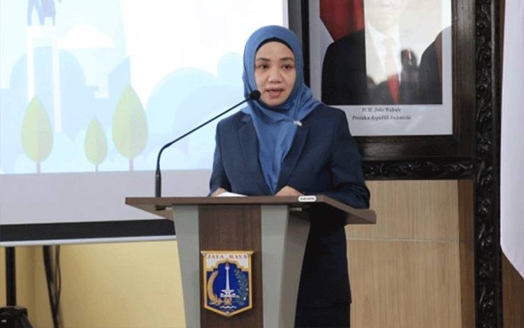 Kepala Badan Pengembangan Sumber Daya Manusia (BPSDM) Kalteng, Rahmawati saat studi lapangan PKA Gel.II di Balai Kota DKI Jakarta, baru baru ini. (FOTO: IST)