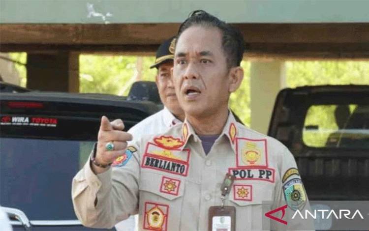 Satpol PP Palangka Raya Larang PKL Berjual di Pelataran KONI dan TVRI