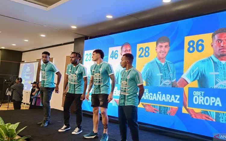 PSBS Biak Kenalkan Pemain dan Logo untuk Kompetisi Liga 1 Indonesia