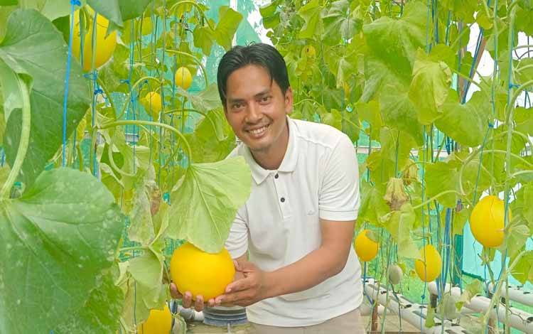 Kepala Desa Purwodadi Gandeng Kaum Muda Kembangkan Teknik Tanam Melon Hidroponik