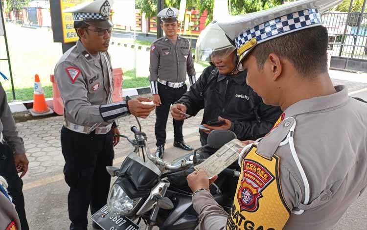 Ini Jumlah Sanksi dan Teguran ke Pengendara Selama Operasi Patuh Telabang di Barito Timur
