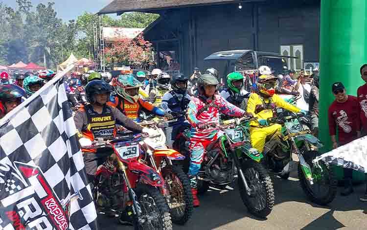 Waket I DPRD Kapuas Apresiasi Event Kapuas Trail Adventure 2