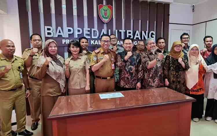 Leonard S Ampung: Kajian Penting Tingkatkan Kualitas Hidup Masyarakat