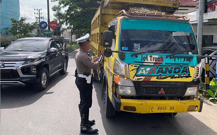 Satlantas Polres Kobar Jaring Ratusan Pelanggar Selama Operasi Patuh Telabang 2024