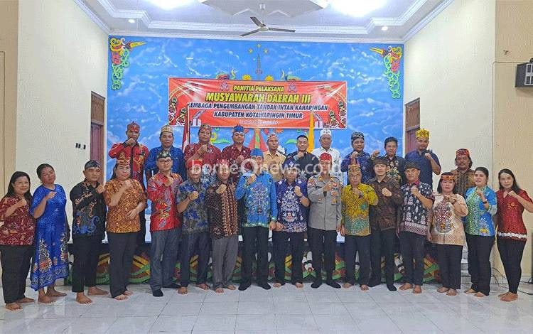 Pemkab Kotim Apresiasi Tandak Intan Kaharingan Promosikan Budaya