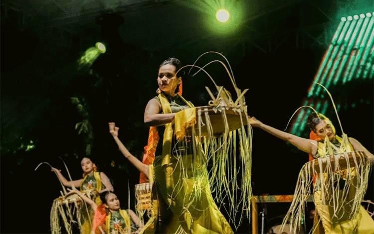 Mengenal Lebih Dekat Tari Pesisir Asal Kotawaringin Barat