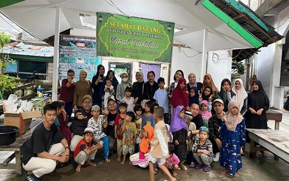 Langkah Baik Suguhkan Masakan ala Cafe untuk Anak Yatim Piatu di Panti Asuhan