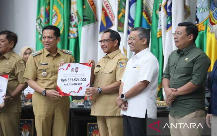 Kemendagri-Kemenkeu Beri Penghargaan Insentif Fiskal kepada 50 Daerah, Termasuk Kalteng