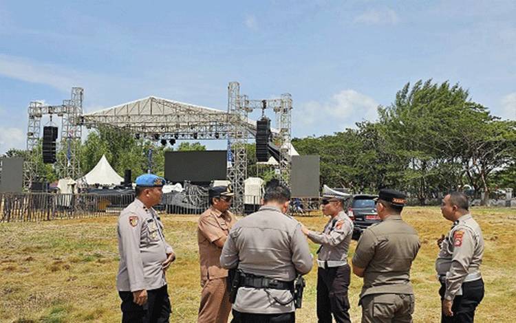 NDX AKA Siap Hibur Masyarakat di Bundaran III Kuala Pembuang Malam Ini