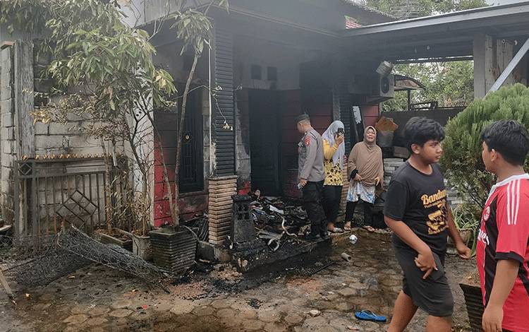 Seorang Istri di Palangka Raya Nekat Bakar Rumah Pribadinya