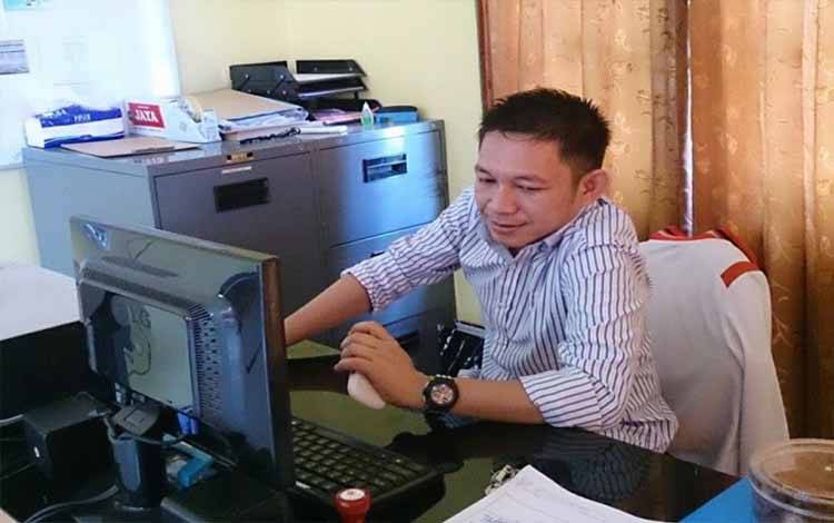 Anggota DPRD DPRD Barito Utara, Benny Siswanto.(foto: Dhani)