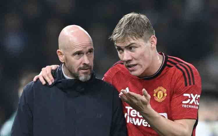 AC Milan Tertarik pada Rasmus Hojlund