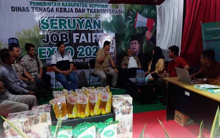 JOB FAIR Meriahkan Stand Disnakertrans di Seruyan Expo 2024