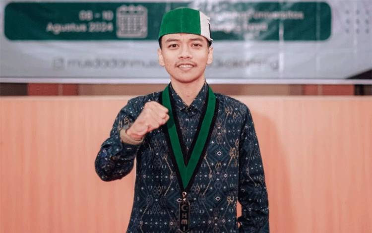 Restu Ronggo Wicaksono Nahkodai Badko HMI Kalteng