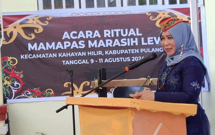 Pj Bupati Pulang Pisau Minta Ritual Mamapas Lewu Dilestarikan