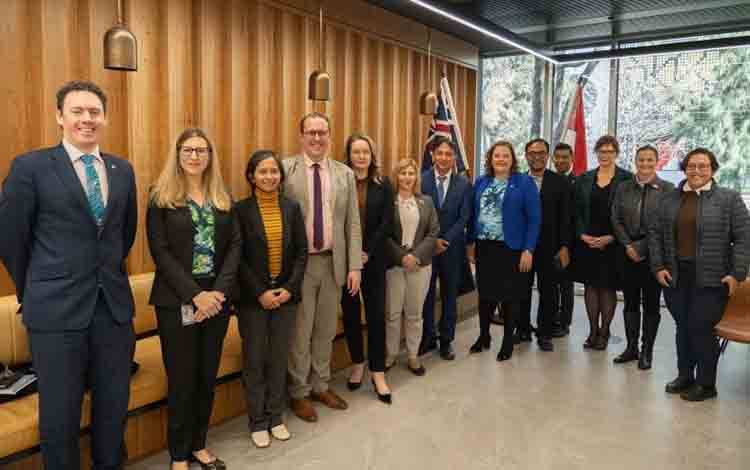 RI-Australia Bahas Implementasi MoU Kerja Sama Kendaraan Listrik