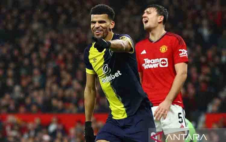 Dominic Solanke Buyarkan Kemenangan Manchester United atas Tottenham