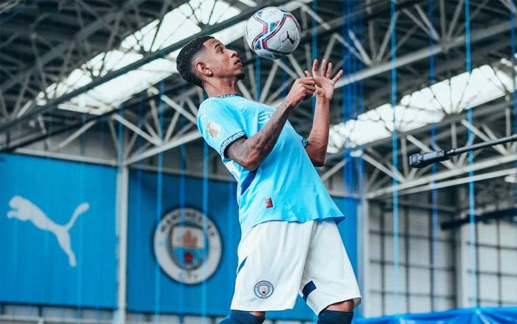 Penyerang sayap Manchester City Savinho. (ANTARA/Manchester City Official)