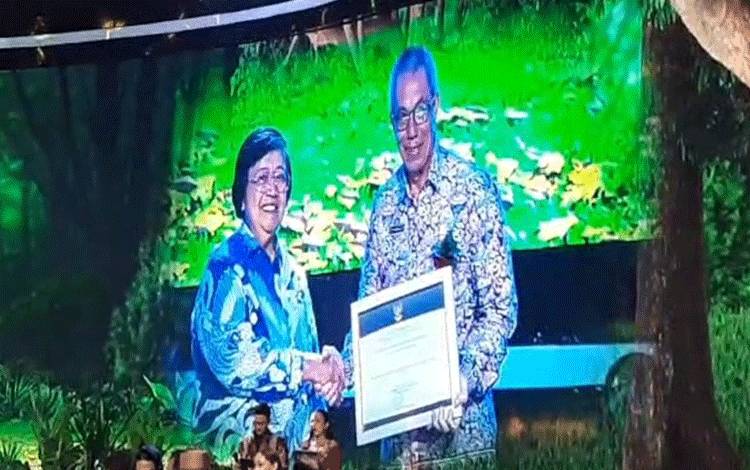 Kobar Raih Penghargaan Tertinggi Dalam Ajang Appreciation Night Festival Like 2024