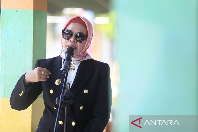 Bupati Bone Bolango Merlan Uloli. ANTARA/Adiwinata Solihin