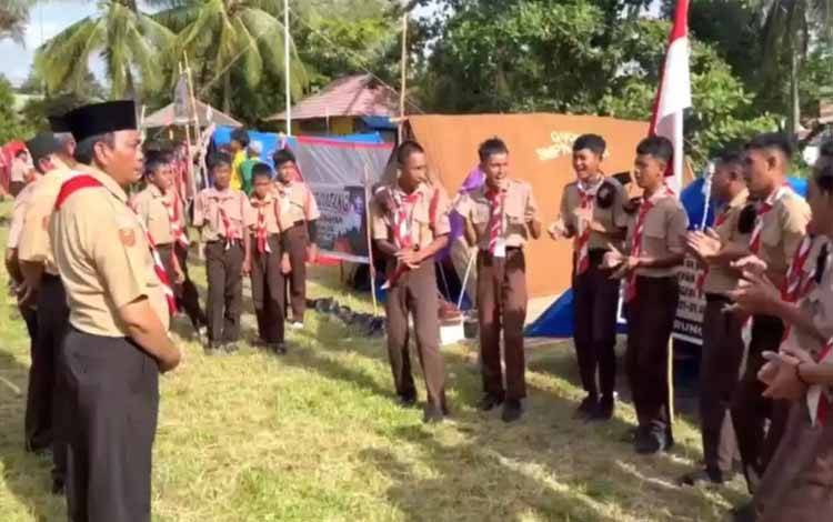 Kwarcab Kapuas Gelar Kemah Penggalang Peringati Hari Pramuka ke 63