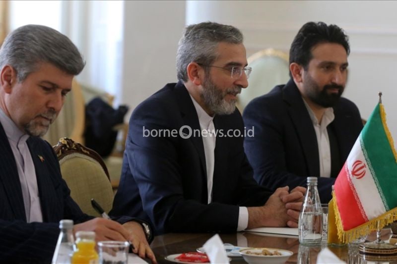 Penjabat Menteri Luar Negeri Iran Ali Bagheri Kani mengatakan bahwa Teheran berhak membela diri secara sah guna melawan agresi Israel.ANTARA/HO-Anadolu/www.aa.com.tr