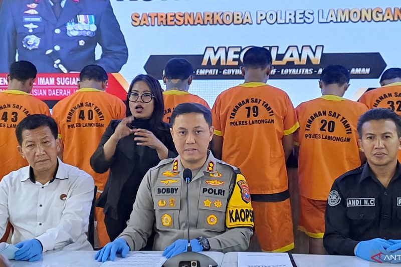 Polres Lamongan Ungkap 6 Kasus Narkoba dan Amankan 8 Tersangka Juli 2024