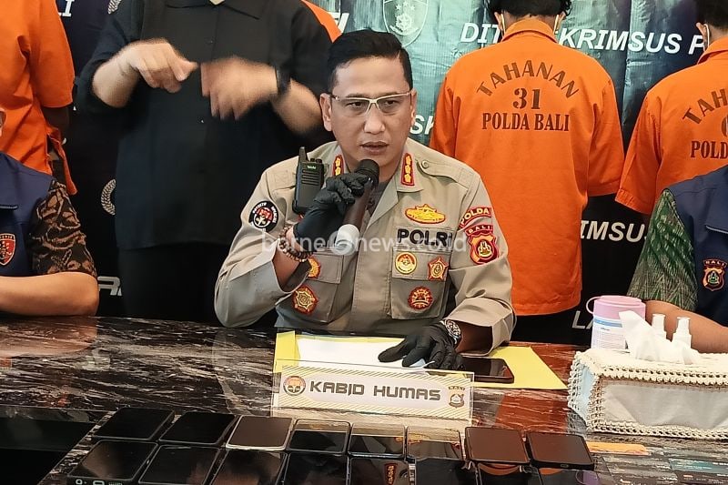 Kepala Bidang Hubungan Masyarakat Kepolisian Daerah Bali Komisaris Besar Polisi Jansen Avitus Panjaitan. ANTARA/Rolandus Nampu