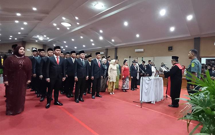 40 Anggota DPRD Kotim Periode 2024-2029 Dilantik, Berikut Daftarnya