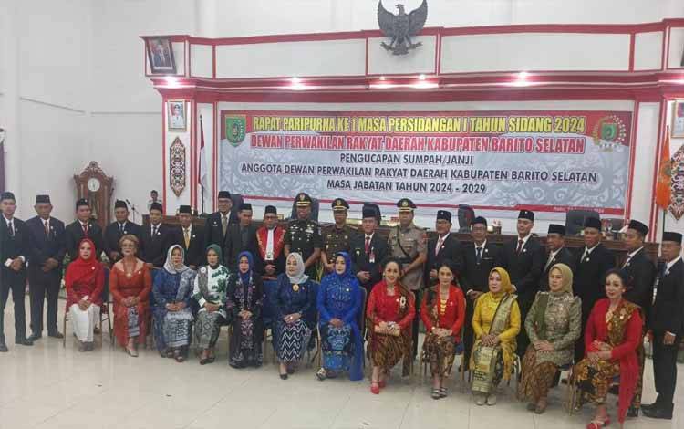 Pj Bupati Barsel: Pelantikan Anggota DPRD Terpilih Puncak Seluruh Rangkaian Pelaksanaan Pileg