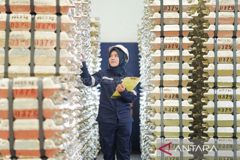 Ilustrasi - PT Timah Tbk telah menyelesaikan pelunasan obligasi dan sukuk senilai Rp806 miliar secara tepat waktu. ANTARA/HO-Humas PT Timah Tbk